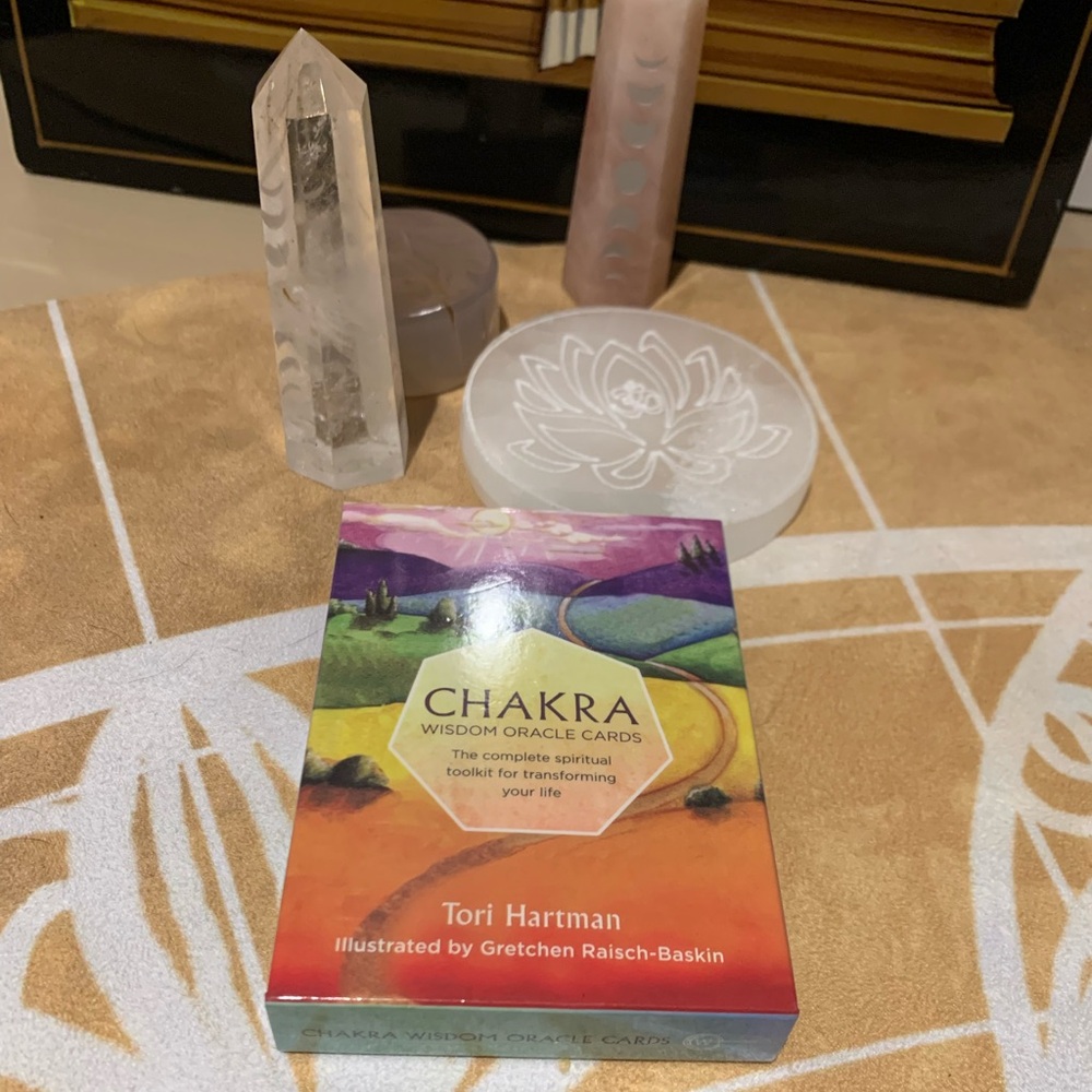 Chakra Wisdom Oracle Cards  NIB